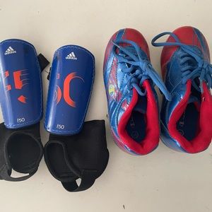 Childrens Size 10 cleats and shin guards. Used condition.